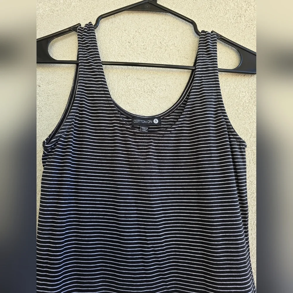 Striped Black and White Sleeveless Dress - Picture 3 of 6